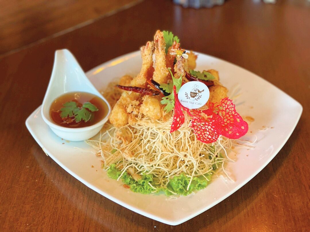 หลาก&หลายอิ่มอร่อย - ‘บ้านไม้กาแฟ’พะเยา ยกระดับอาหารพื้นถิ่น