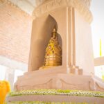 เพ ลา เพลิน บุรีรัมย์ ฉลองครบรอบ 9 ปี 'พระเขี้ยวแก้ว' (จำลอง)” จากศรีลังกา