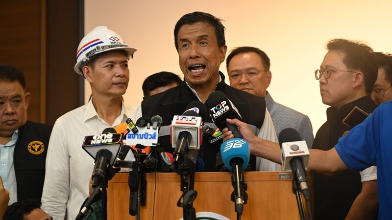 ชัชชาติ ชี้ อุปสรรคใหญ่ กู้อุโมงค์สีม่วงใต้ถล่ม พบชิ้นส่วน 34 ตันขวางทาง เครน 150 ตันยังยกไม่ขึ้น เผยแนวทางแก้ไข ระบุ ถนนสามเสน ต้องปิดอีกนาน