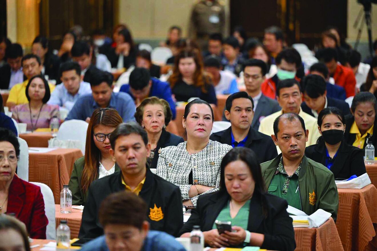 ข่าวสดพระเครื่อง - จัดอบรมปฏิบัติตามราชประเพณี ผู้ขอรับพระราชทานผ้าพระกฐิน