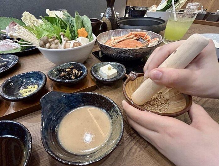โอโตยะ โอกิ ชาบูมันปูเจ้าแรกในไทย ปูแน่นหม้อ แกะให้เสร็จ