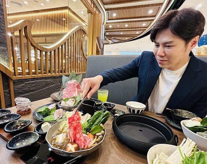 โอโตยะ โอกิ ชาบูมันปูเจ้าแรกในไทย ปูแน่นหม้อ แกะให้เสร็จ