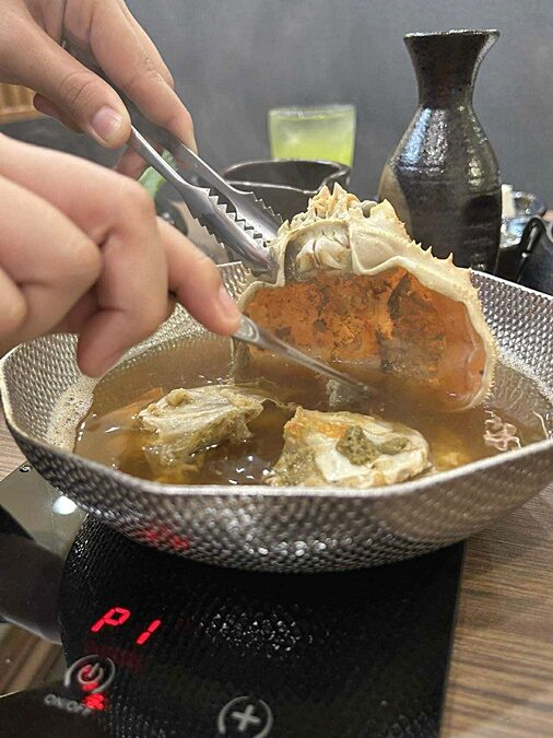 โอโตยะ โอกิ ชาบูมันปูเจ้าแรกในไทย ปูแน่นหม้อ แกะให้เสร็จ