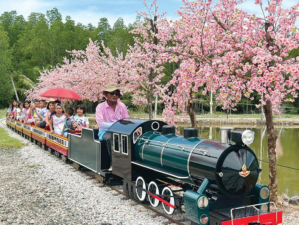 หลาก&หลายท่องเที่ยว - เยือนบ้านหยงสตาร์ เมืองตรัง ล่องแพ-เรือกระด้งชมธรรมชาติ