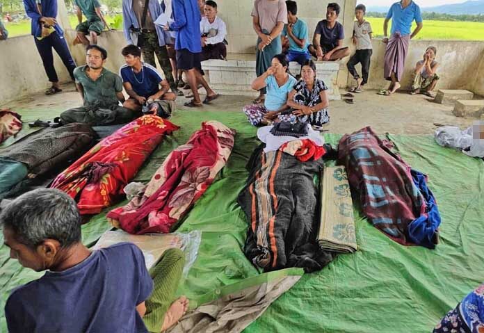 ทัพเมียนมาโจมตีทางอากาศ “ถล่ม 2 โรงเรียน” ในยะไข่-สลดนักเรียนดับแล้ว 19 ศพ