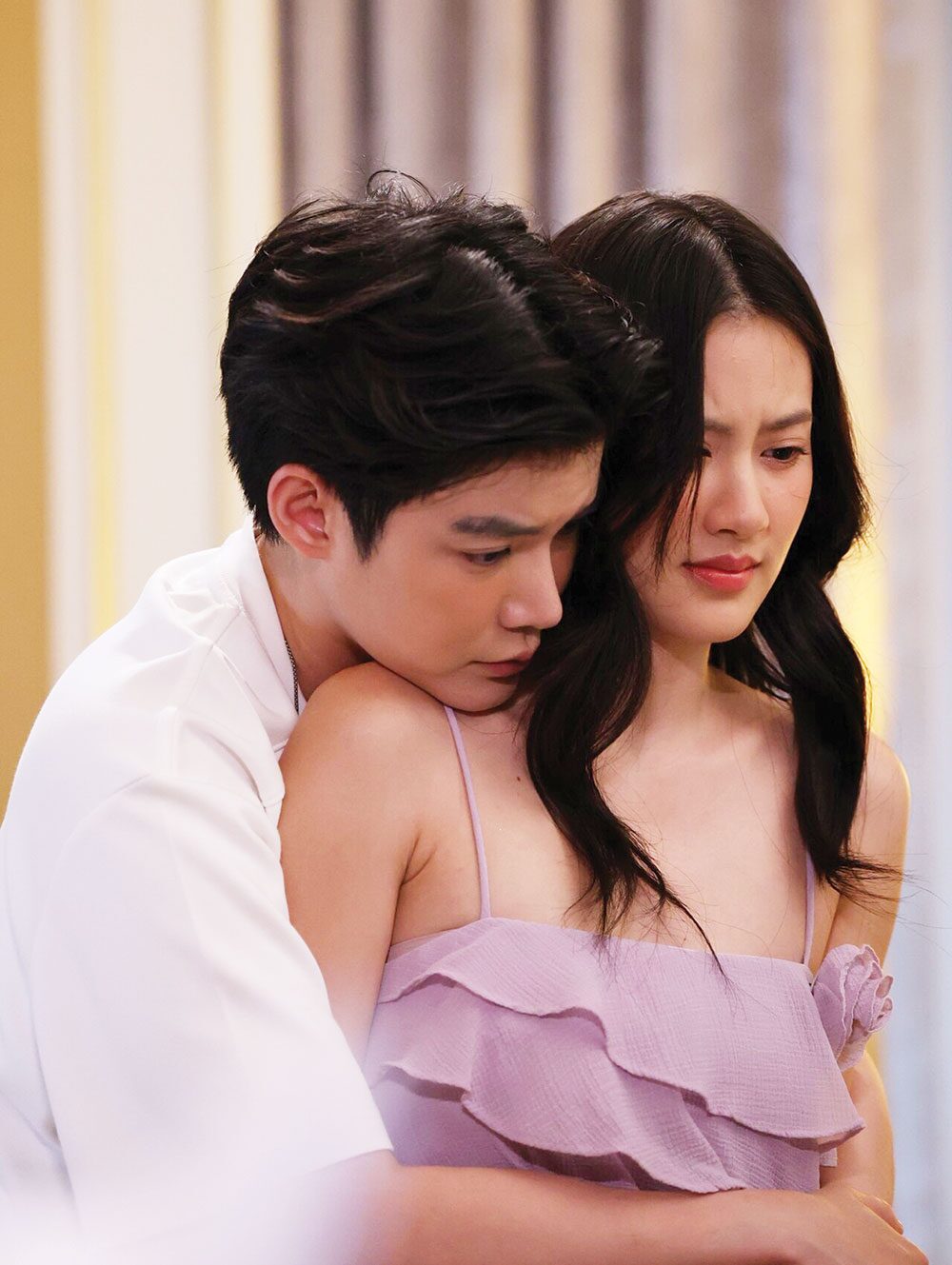 สกู๊ปบันเทิง - ‘ติ๊นา-นาน่า’ถ่ายทอด ซีรีส์น้ำดี‘รักOVERDOSE’