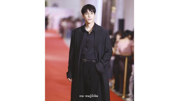เสาร์สด - RED CARPET งาน FEED X KHAOSOD AWARDS 202