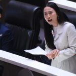 'รักชนก' จี้ 'อนุทิน-ตรีนุช' สาง 4 ปม​ ฉาวประกันสังคม ลั่น 'ประชาชนกินข้าว ไม่ได้กินหญ้า'