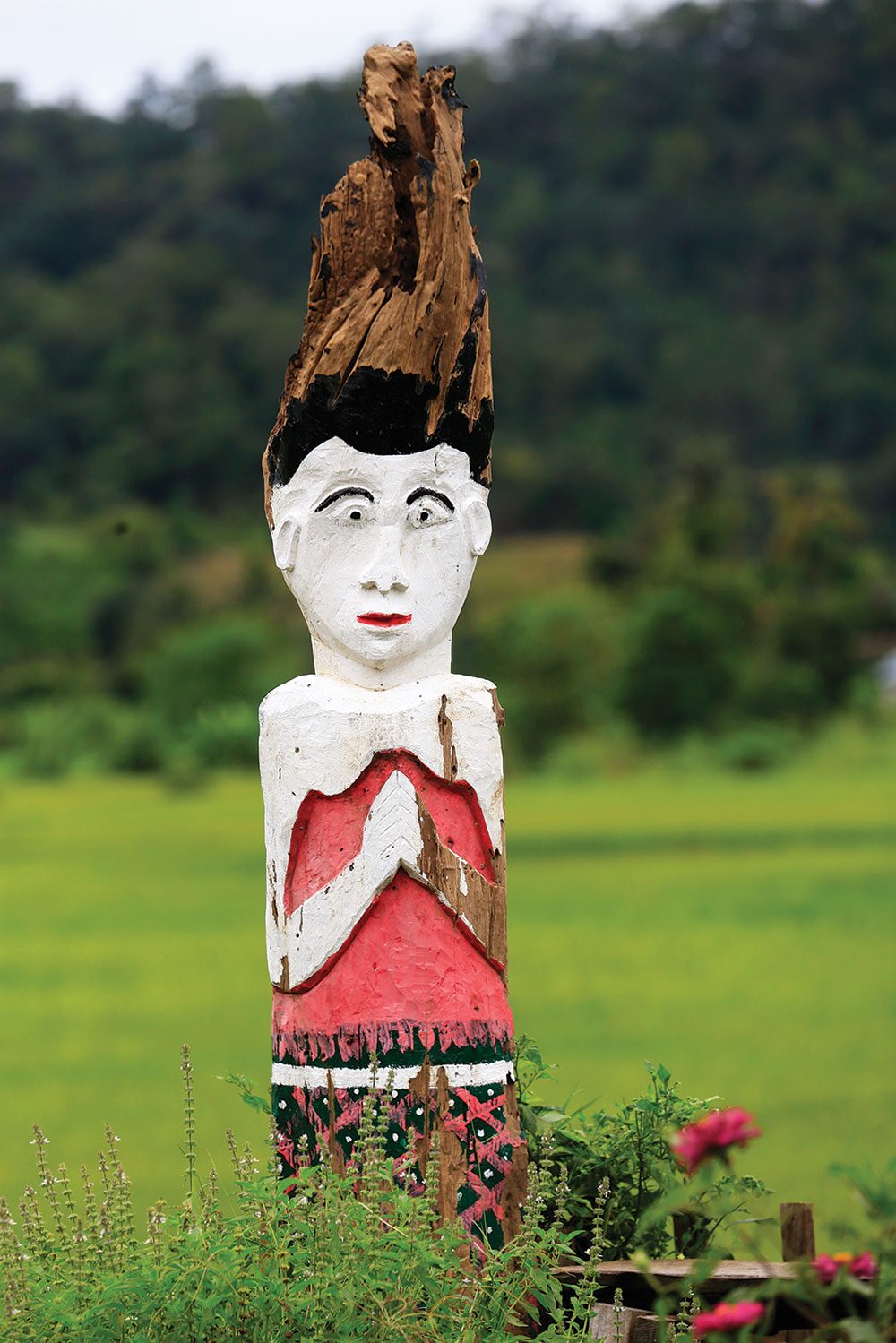 เที่ยววัดวันหยุด - เยือน‘วัดต่อแพ-แม่ฮ่องสอน’ ยล‘พระพุทธรูปไม้’ไทใหญ่