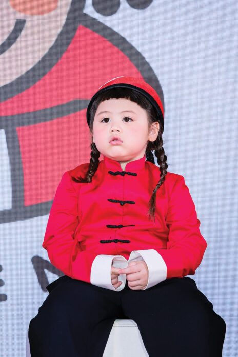 ซุปตาร์บันเทิง - ‘เกล’เนื้อหอมพรีเซ็นเตอร์รุม ‘ชมพู่’ขิงลูกสาว-ยังไม่โค่นสถิติแม่