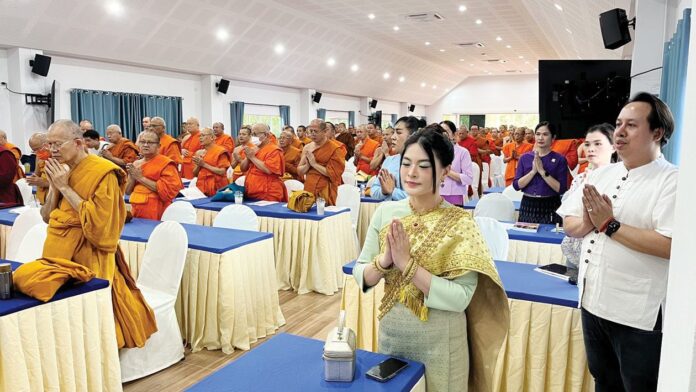 รายงานพิเศษ - คณะสงฆ์เชียงใหม่ประชุมใหญ่ ถกจัดทำบัญชีรายรับ-รายจ่ายวัด