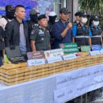 ตชด.ภ.2 สกัดขบวนการค้ายาเสพติดข้ามชาติ ก่อนไหวตัวทัน ทิ้งรถ-ยาบ้า 1.6 ล้านเม็ด
