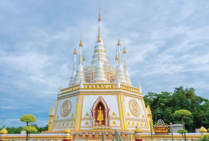 รายงานพิเศษ - เหรียญรถไฟ‘หลวงปู่เครื่อง’ วัดสระกำแพงใหญ่-ศรีสะเกษ