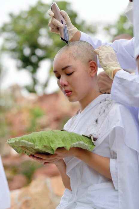 ข่าวสดพระเครื่อง - เคลื่อนกายสังขาร‘แม่ชีศันสนีย์’ คืนธรรมชาติ-สู่หุบเขาโพธิสัตว์