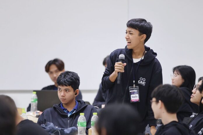 ไอคิวทะลุฟ้า - ค่ายเยาวชน AI ปีที่ 8 สร้างสรรค์แก้โจทย์ธุรกิจ