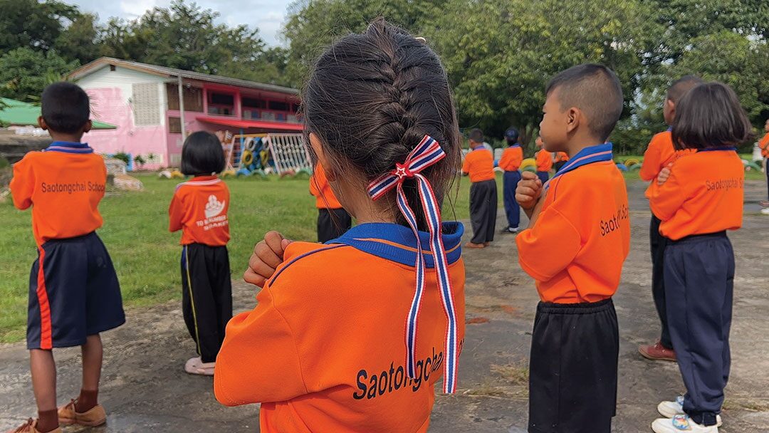 สดจากเยาวชน - เด็กศรีสะเกษเปิดเรียน ซ้อมเข้าหลุมหลบภัย