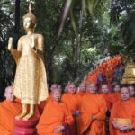 สืบสานประเพณีทำบุญ ตักบาตรเทโวโรหณะ วันออกพรรรษา ภูเขาทอง วัดสระเกศ