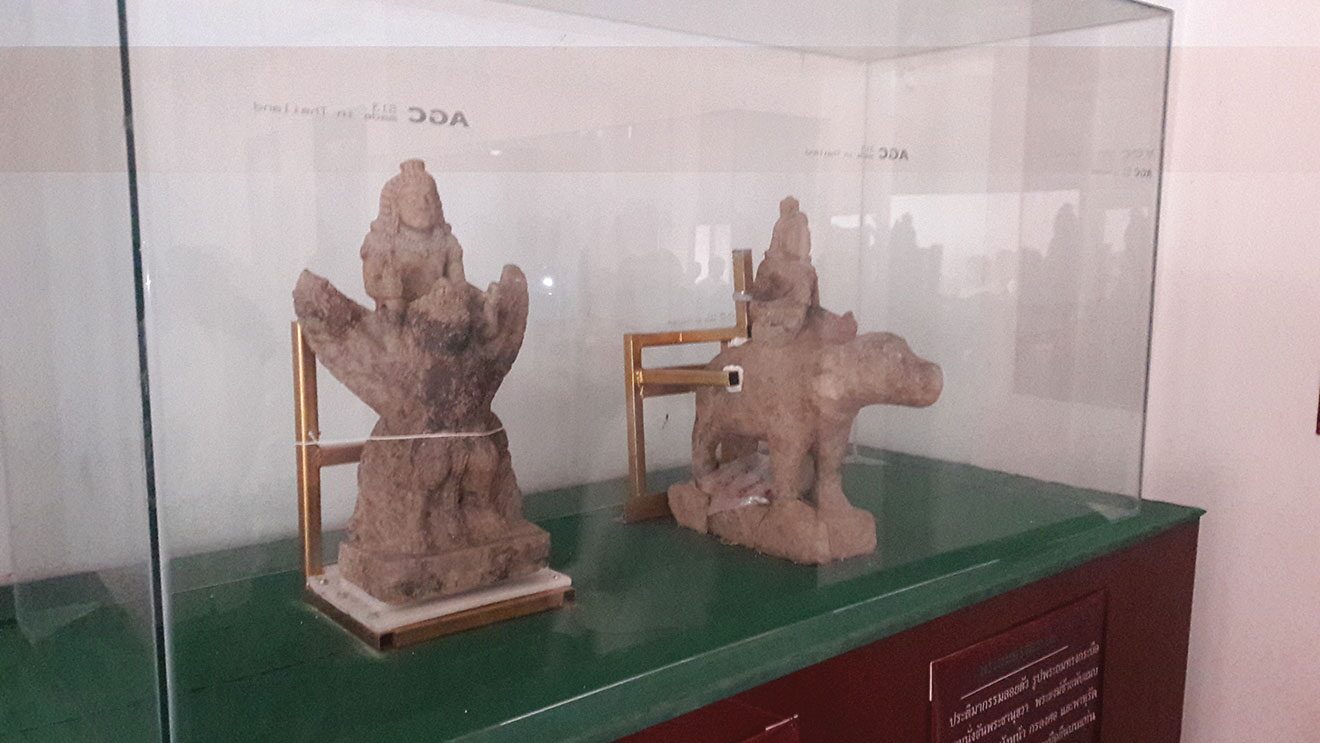เที่ยววัดวันหยุด