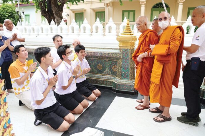 ข่าวสดพระเครื่อง