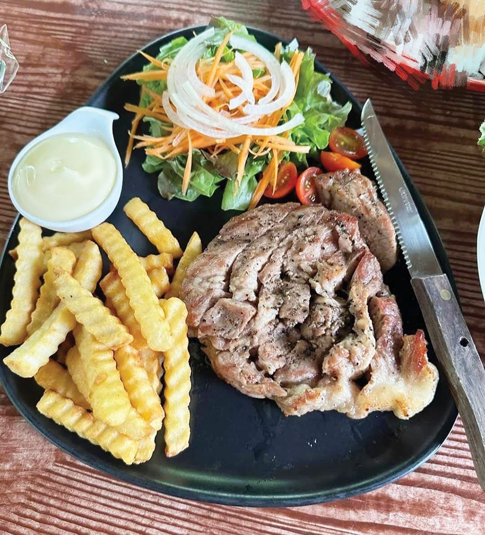 อิ่มอร่อย - ‘จิราคาเฟ่’ในสวนมะพร้าว อร่อยเลิศ-บรรยากาศสุดชิก