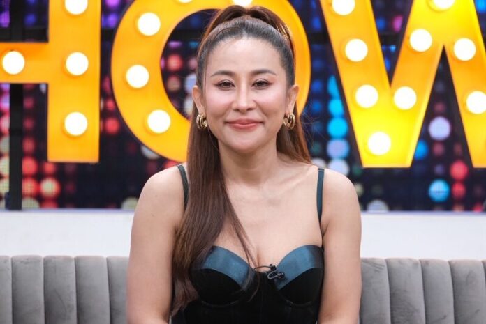 ลาล่า อาร์สยาม เปิดใจชีวิตตกต่ำ ถูกด่า “พญาหมู” สูญเงินเป็นล้านเพราะรัก!