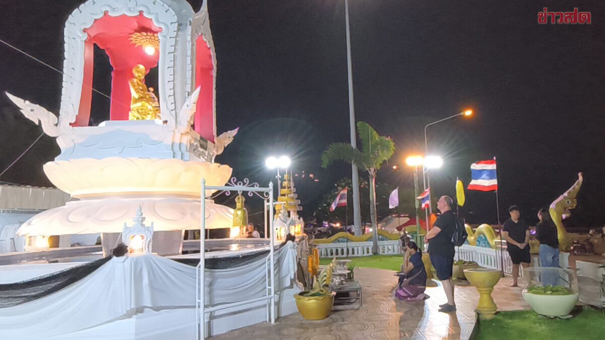 .คู่รักดวงเฮง แก้บนหนัง 4 เรื่องถวาย พระอุปคุต ยอดทะลุเป้า7.5ล้านใน1ปี.