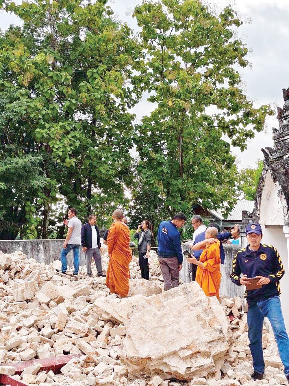 ข่าวสดพระเครื่อง - วธ.เร่งบูรณะฟื้นมรดกอีสาน ‘พระธาตุโนนตาล’ถล่มพัง