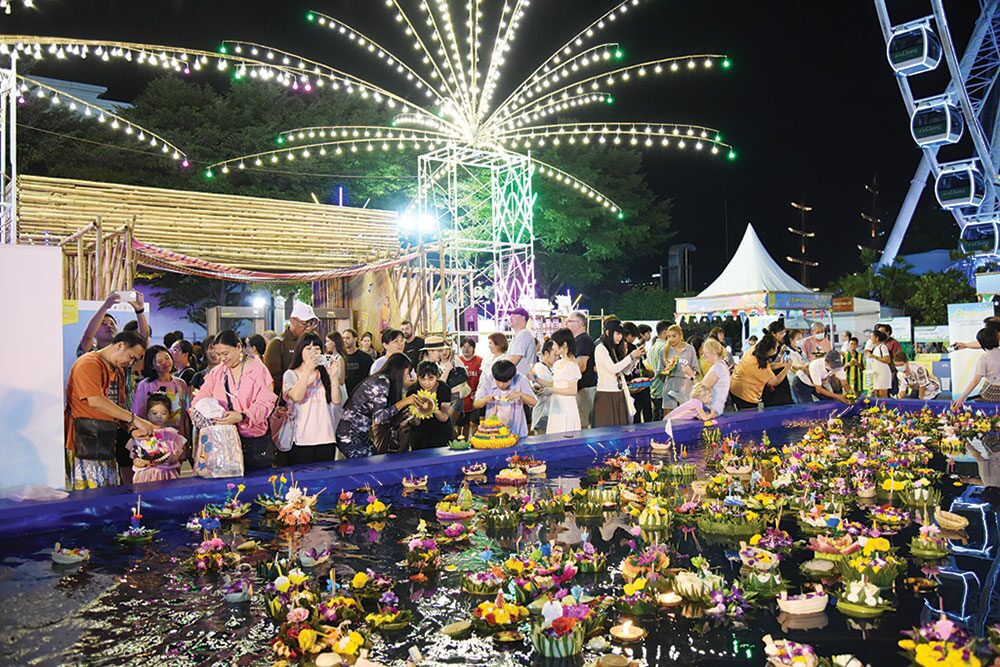 ข่าวสดพระเครื่อง - เทศกาลสายน้ำแห่งวัฒนธรรมไทย ชวนลอยกระทงรักษ์โลก-คืนเพ็ญ
