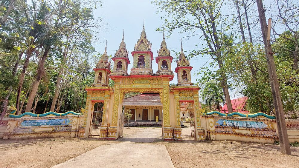 รายงานพิเศษ - เหรียญรูปไข่รุ่นแรก หลวงปู่บัว เตมิโย