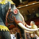 สถิตย์พงษ์ ประธานในพิธีบวงสรวงการแสดงโขนมูลนิธิส่งเสริมศิลปาชีพ ตอน'สัตยาพาลี'