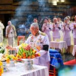 สถิตย์พงษ์ ประธานในพิธีบวงสรวงการแสดงโขนมูลนิธิส่งเสริมศิลปาชีพ ตอน'สัตยาพาลี'