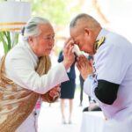 สถิตย์พงษ์ ประธานในพิธีบวงสรวงการแสดงโขนมูลนิธิส่งเสริมศิลปาชีพ ตอน'สัตยาพาลี'