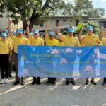 รองผบก.น.2 นำตำรวจสุทธิสารร่วมจิตอาสาทำความสะอาดปรับปรุงภูมิทัศน์รอบชุมชนริมคลองบางซื่อ