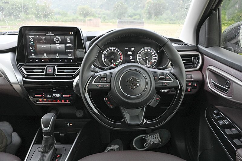 ซูซูกิ ฟรองซ์ รถครอสโอเวอร์ สไตล์ SUV