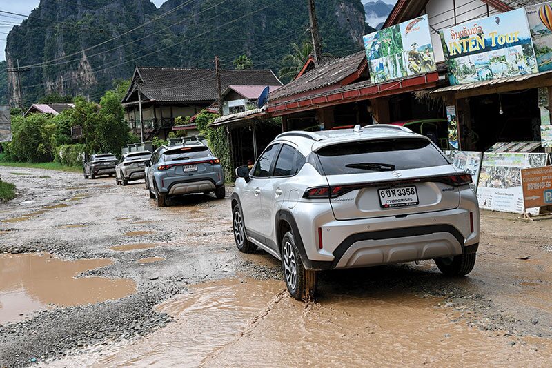 ซูซูกิ ฟรองซ์ รถครอสโอเวอร์ สไตล์ SUV