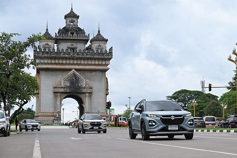 ซูซูกิ ฟรองซ์ รถครอสโอเวอร์ สไตล์ SUV