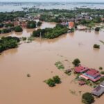 กรุงเก่าจม 11 อำเภอ บางบาล สาหัสสุด 46,709 ครัวเรือน เดือดร้อนหนัก มีเสียชีวิต 8 ราย