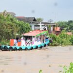 ระทึก เรือลากจูงล่ม จมกลางแม่น้ำป่าสัก สาวท้อง 7 เดือน สูญหาย ไม่รู้ชะตากรรม