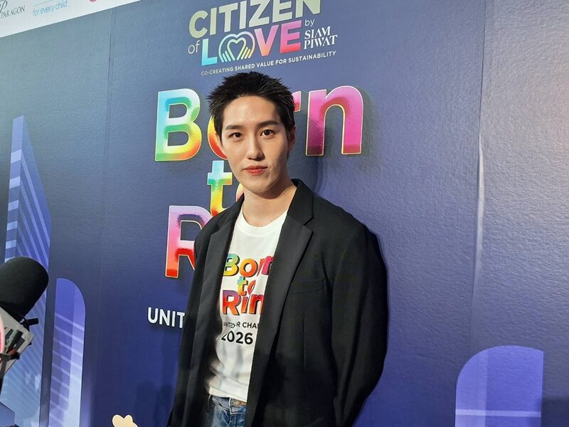 ‘ต่อ ธนภพ’ เห็นใจเพื่อนนักแสดง งานละครน้อยลง เดินหน้าลุยงานตปท. เล่าโมเมนต์ร่วมงาน ‘โจลิน ไช่’