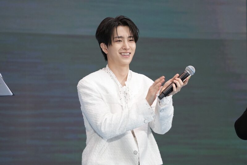 ยองแจ GOT7 กลับมาแล้ว! คิดถึงอากาเซไทยสุดใจ – ชวนมาพักใจในคอนเสิร์ต อ้อนแฟนไทย “รักนะจุ๊บๆ” 