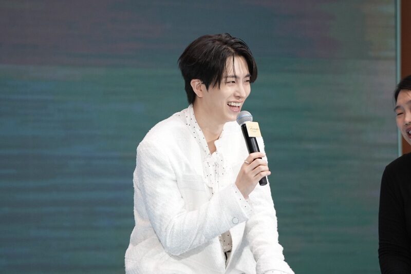 ยองแจ GOT7 กลับมาแล้ว! คิดถึงอากาเซไทยสุดใจ – ชวนมาพักใจในคอนเสิร์ต อ้อนแฟนไทย “รักนะจุ๊บๆ” 