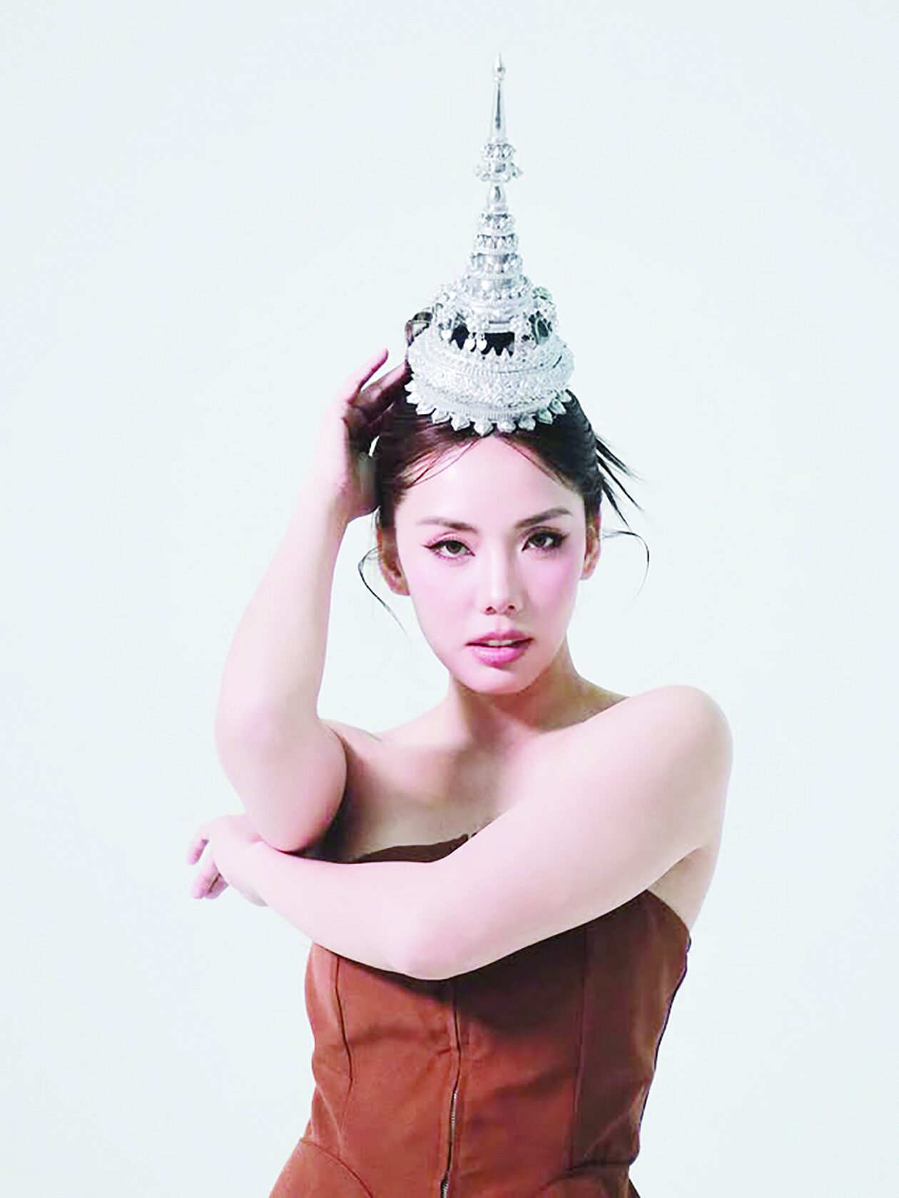 อาทิตย์ใส - ‘กิ๊ฟท์ซ่า’กว่าจะตั้งตัวได้ ยอมรับใช้บุญเก่า‘Girly Berry’