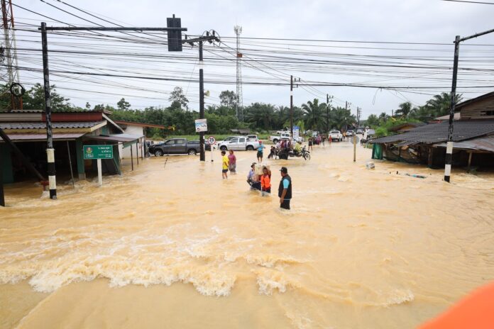 น้ำท่วมสตูล หนักสุดในรอบหลายปี 5