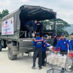 โก โฮลเซลล์-ทหารพัฒนา ตั้ง'ครัวสนาม' ปรุงอาหารสุก แจกผู้ประสบภัยน้ำท่วมหาดใหญ่