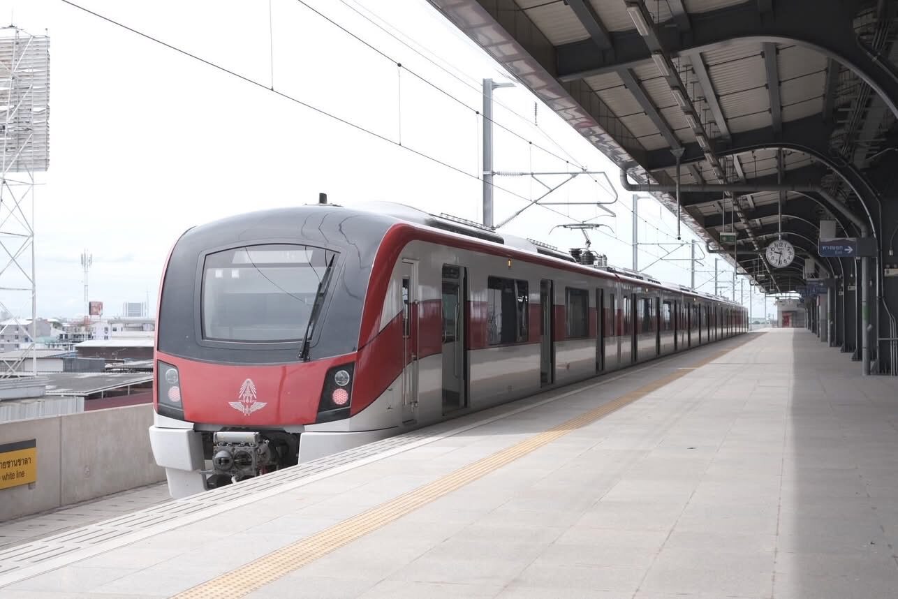 รฟท. เปิดประมูล รถไฟชานเมืองสายสีแดงเข้ม-แดงอ่อน วงเงินกว่า 2 หมื่นล้าน ภาพประกอบข่าว: รฟท. เปิดประมูล รถไฟชานเมืองสายสีแดงเข้ม-แดงอ่อน วงเงินกว่า 2 หมื่นล้าน