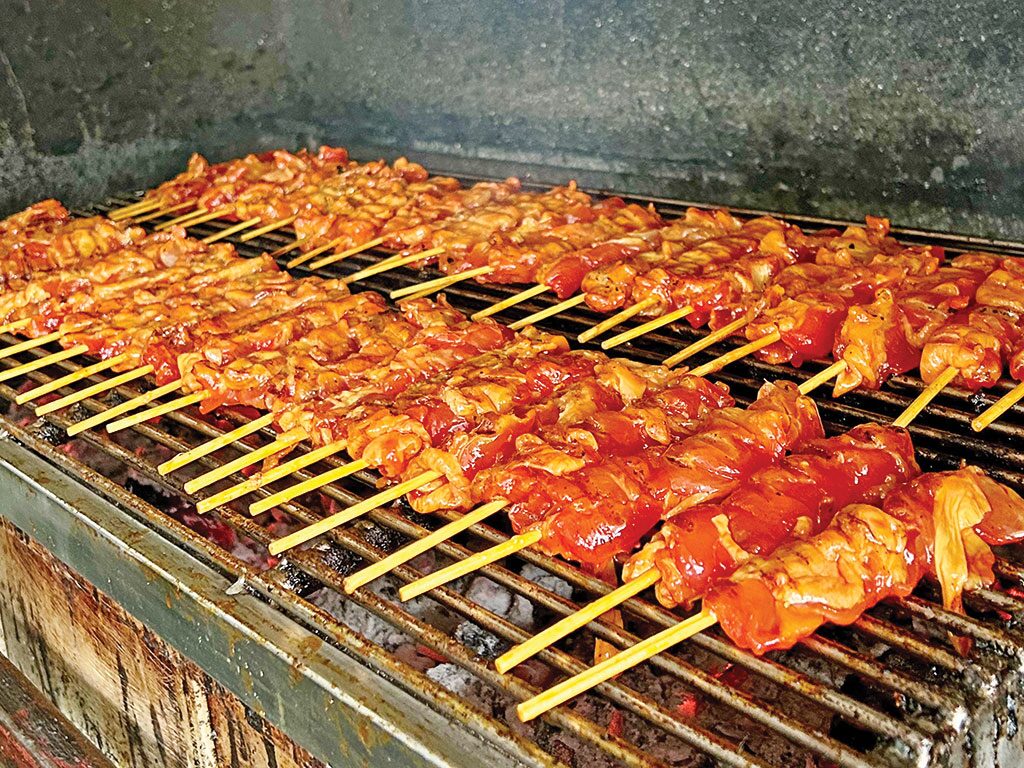 บังฮาซัน ไก่ย่างแดงโบราณ สูตรบ้านๆ เนื้อนุ่มหมักเครื่องถึง