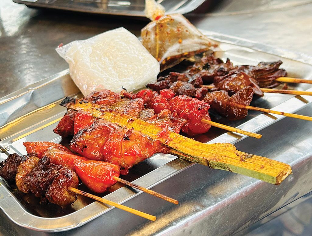 บังฮาซัน ไก่ย่างแดงโบราณ สูตรบ้านๆ เนื้อนุ่มหมักเครื่องถึง