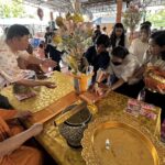 งานบุญใหญ่ทอดกฐิน วัดเพลงอุโบสถ์สีชมพู อิ่มบุญอิ่มท้อง โรงทานกว่า 130 ร้านอาหาร