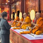 วัดสายไหม ปทุมธานี ร่วมสวดพระอภิธรรม อุทิศถวาย พระบรมราชชนนีพันปีหลวง