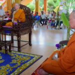 สมเด็จพระมหารัชมงคลมุนี จุดเทียนชัย นั่งปรกอฐิฐานจิต 'เหรียญวาสนา' หลวงพ่ออ๊อด วัดสายไหม